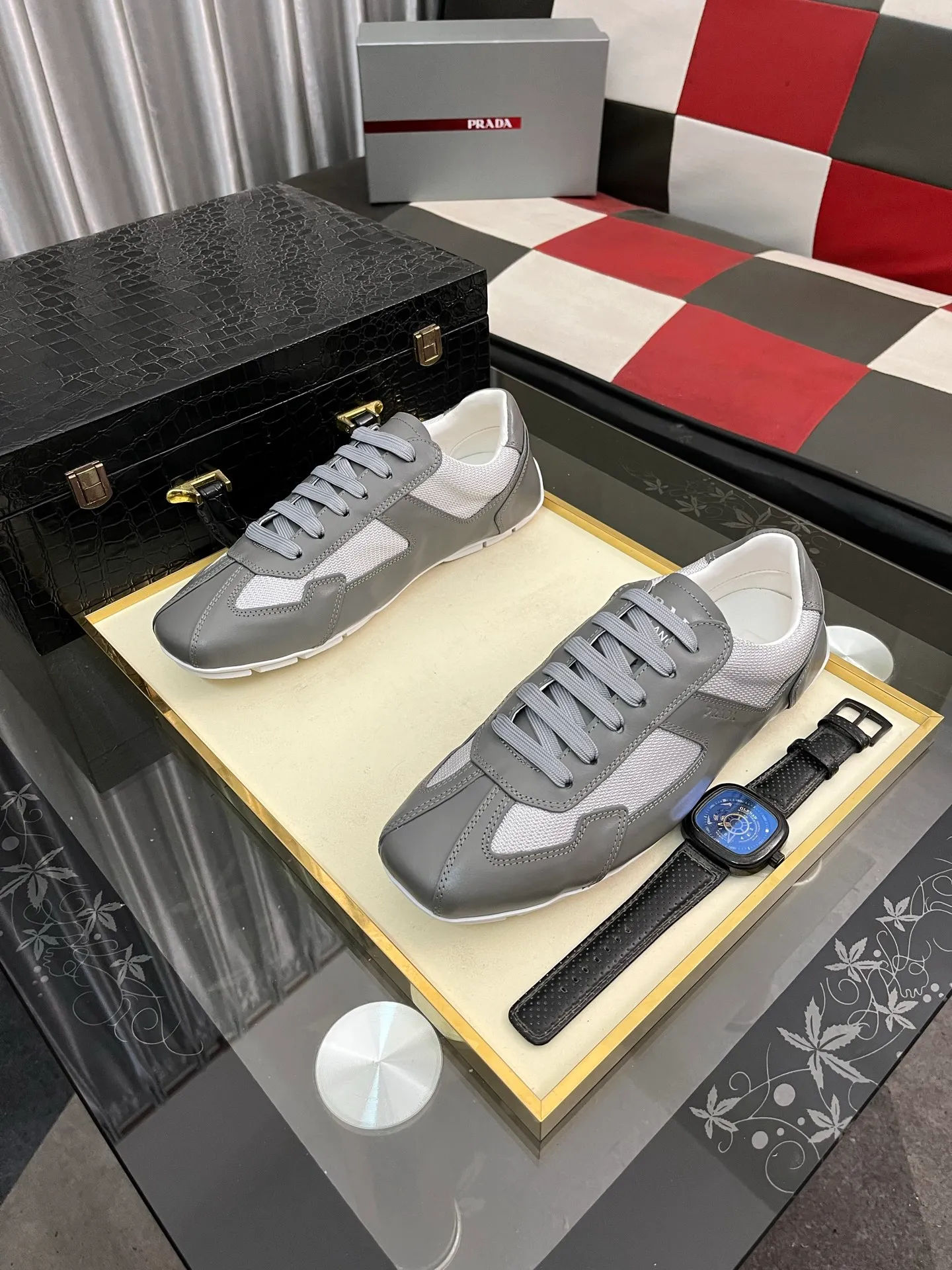 Men's men's shoes 💰458⌚️⌚️prada: new spring and summer casual shoes, sports sneakers, fabric: imported cowhide, lining: original lining, sole: original sole, size: 38-444️⃣colors available